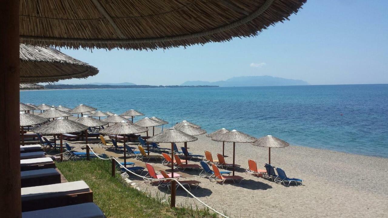 Burano Camping Beach-Bar Nea Thesi Extérieur photo